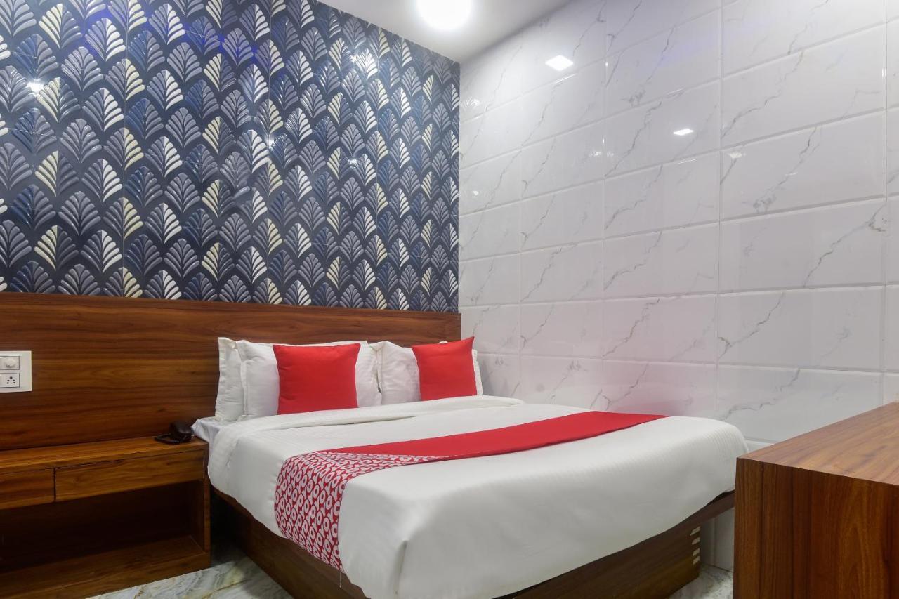 Oyo 63295 T Junction Residency Hotel Mumbai Exterior foto